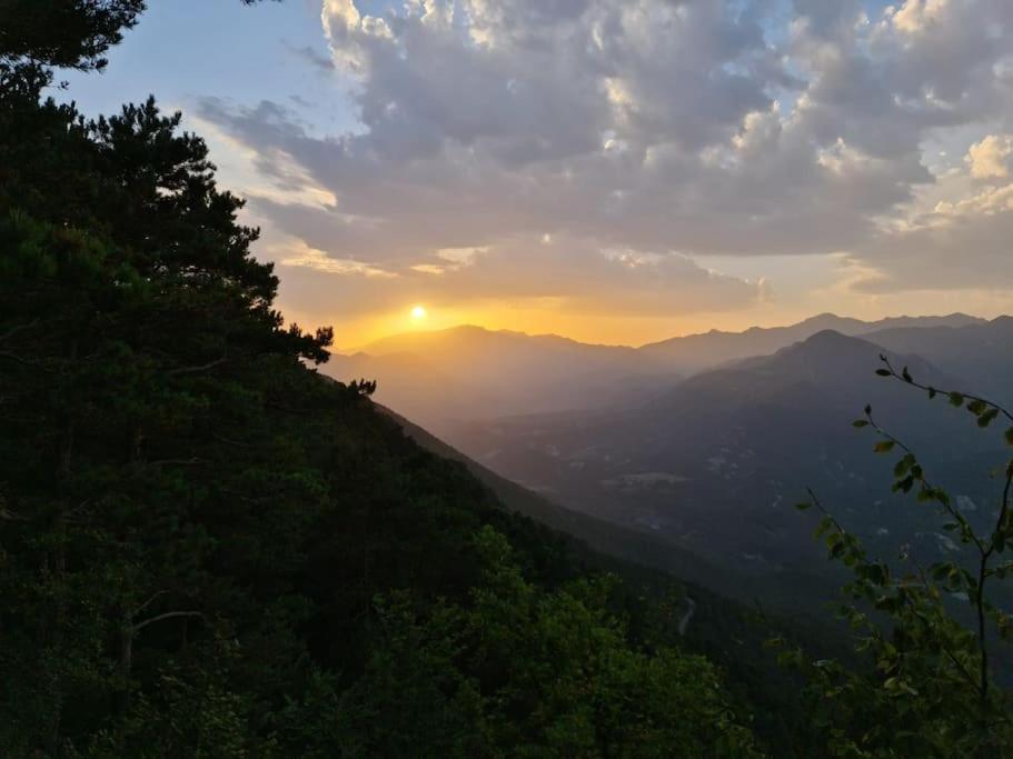 Precioso En El Pirineo Catalan Apartment